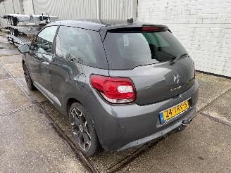 Citroën DS3 1.6 e-HDi So Chic picture 5