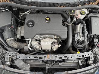 Opel Astra 1.0 Online Edition picture 14