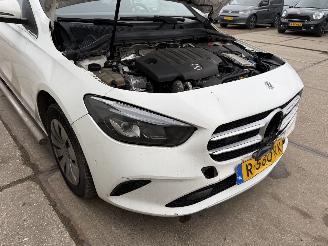 Mercedes B-klasse 200d Automaat picture 14