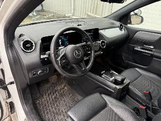 Mercedes B-klasse 200d Automaat picture 19