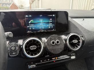 Mercedes B-klasse 200d Automaat picture 21