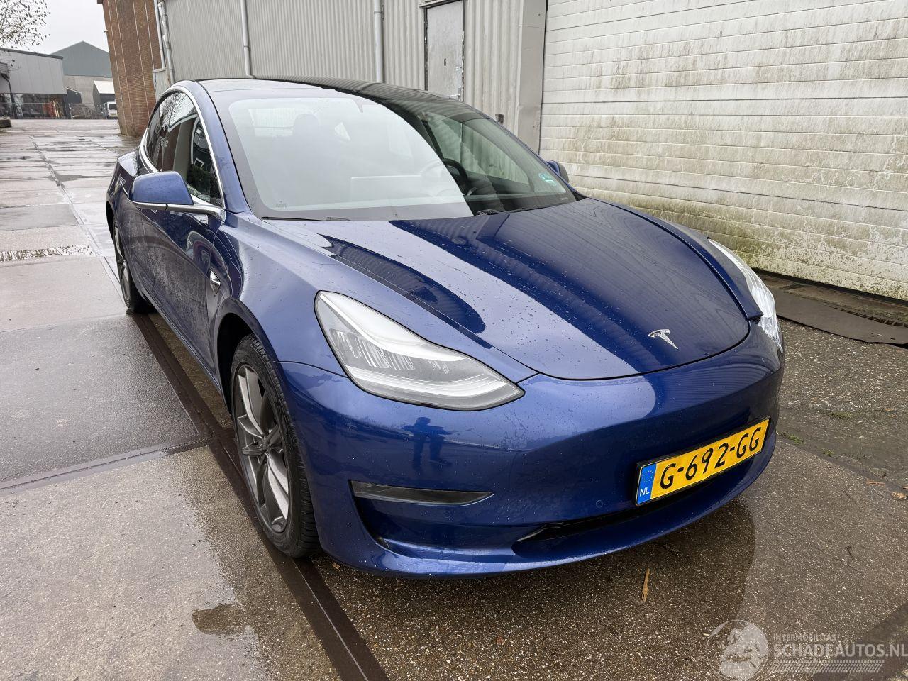 Tesla Model 3 Long Range AWD 75 kWh