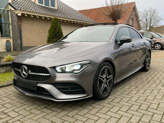 krockskadad bil auto Mercedes Cla-klasse 180 AMG LINE PANORAMADAK NIGHT NAVI CAMERA 2019/10