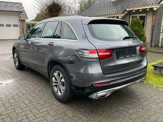 Mercedes GLC 250 4MATIC PANO NAVI PDC picture 3