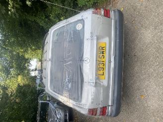 Mercedes 200-serie E 220 COMBI picture 2