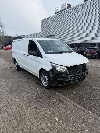 Vrakbiler bedrijf Mercedes Vito VITO 2021/1