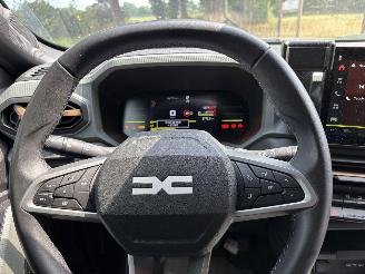 Dacia Duster HYBRIDE AUTOMAAT NAVi CLIMA CAMERA LED B.J 12-2024 NEW MODEL picture 11