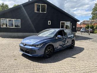 Volkswagen Golf 8,5 FACELIFT 1.5 NAVI CLIMA CAMERA LED VIRT DASH B.J 12-2024 2024/12