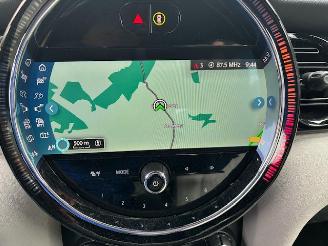 Mini Cooper SPORT AUTOMAAT LEER NAVI CLIMA CAMERA B.J 07-2021 picture 6