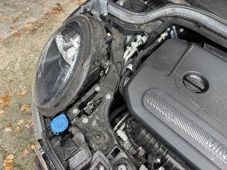 Mini One 1.5 EDITION CLIMA ABS STOELVERWARMING B.J 11-2018 picture 16