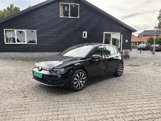 skadebil auto Volkswagen Golf 8 PANO 1.5 STYLE 130 PK NAVI CLIMA VIRT DASH 18 INCH B.J 2023 2023/4