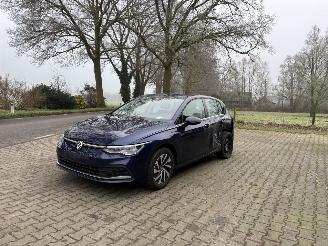 skadebil auto Volkswagen Golf 8 HYBRIDE PLUG IN DSG NAVI CLIMA VIRT DASH CAMERA B.J 12-2023 2023/12