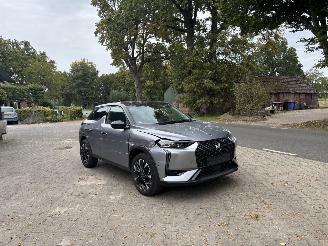 Schadeauto Citroën DS3 CROSSBACK AUTOMAAT 130 PK NAVI LEER CAMERA LED LEER B.J 06-2023 2023/6