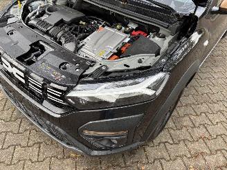 Dacia Jogger 1.6 AUTOMAAT 7 PERSOONS HYBRIDE NAVI CLIMA CAMERA KEYLESS LED B.J 2025 picture 19