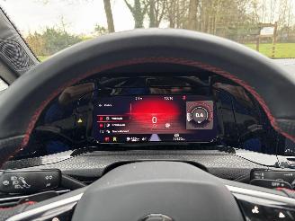 Volkswagen Golf GTI AUTOMAAT 245 PK NAVI CLIMA CAMERA LED B.J 2023 lichte schade picture 16