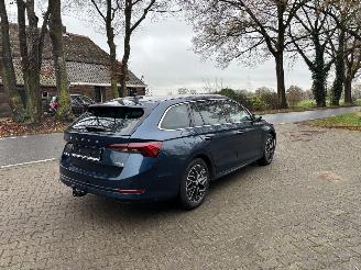 Skoda Octavia ETSI AUTOMAAT VIRTUEEL DASH NAVI CLIMA CAMERA B.J 11-2024 picture 4
