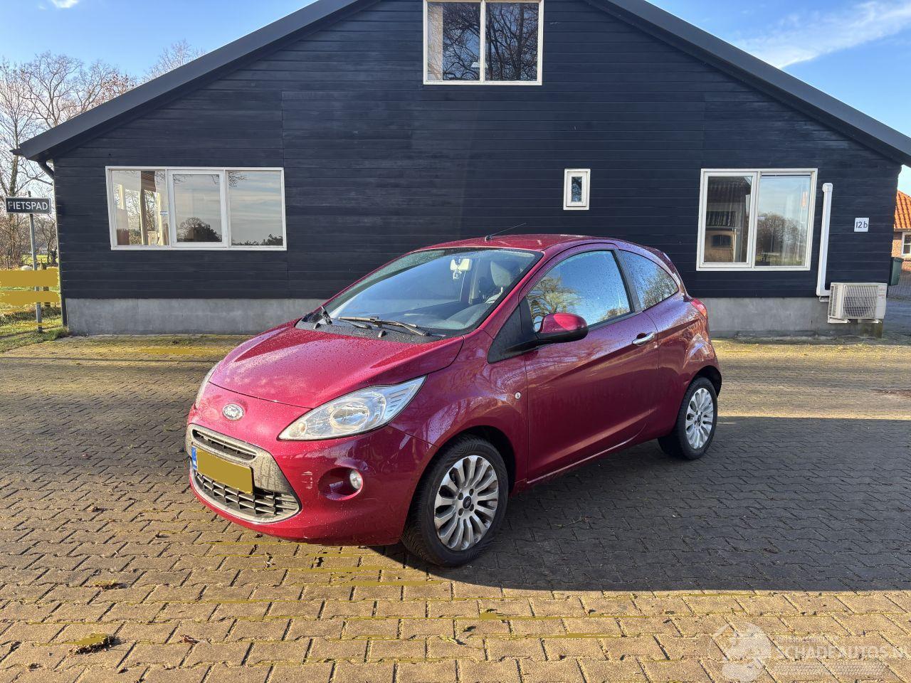 Ford Ka 1.2 TITANIUM COOL AIRCO LMV STUURBEKR ELEC PAKKET B.J 2011