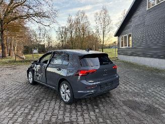 skadebil auto Volkswagen  8.5 ETSI 1.5 HYBRIDE AUTOMAAT NAVI CLIMA CAMERA LED VIRT DASH TREKHAAK B.J 12-2024 2024/12