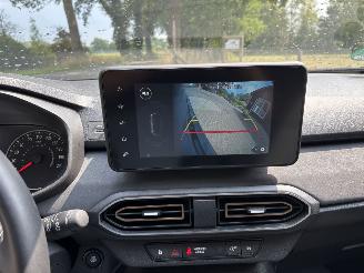 Dacia Sandero STEPWAY EXTREEM NAVI CLIMA CAMERA LED B.J 2024 FACELIFT picture 11