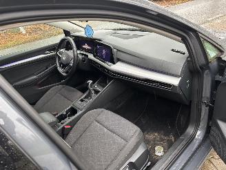 Volkswagen Golf 8 TSI 110 PK NAVI CLIMA CAMERA VIRTUEEL DASHBOARD B.J 2023 picture 9