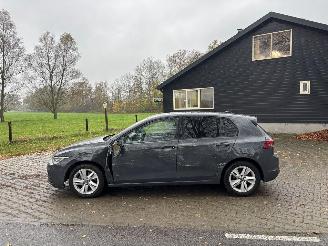 Volkswagen Golf 8 TSI EDITION NAVI CLIMA CAMERA LED PDC B.J 2023 plaatschade picture 5