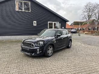 Damaged car Mini Countryman COOPER HYBRIDE PLUG IN SE 4AWD AUTOMAAT NAVI CLIMA LEER LED PDC B.J 2019 2019/1