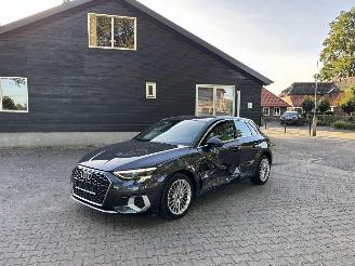 Vaurioauto  passenger cars Audi A3 30 TFSI  AUTOMAAT SPORT CLIMA LED B.J 03-2023 2023/3