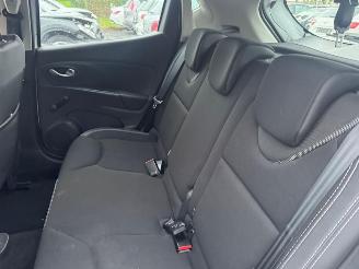 Renault Clio  picture 19