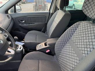 Renault Scenic  picture 19