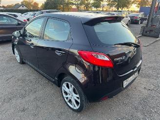Mazda 2  picture 7