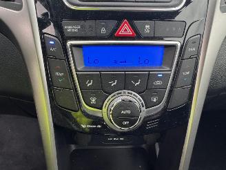 Hyundai I-30  picture 24