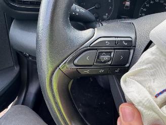 Toyota Yaris  picture 12