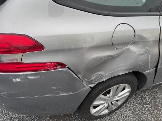 Peugeot 308  picture 4