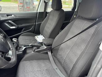 Peugeot 308  picture 17