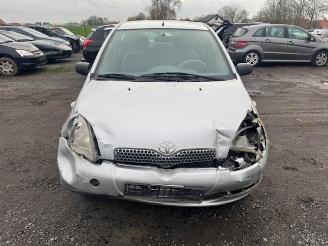 Toyota Yaris  picture 2