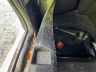 Opel Vectra B picture 11