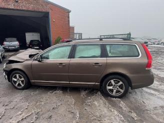 Volvo V-70  picture 8