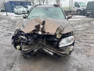 Volvo V-70  picture 2