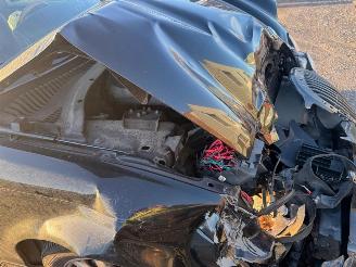 Jaguar S-type  picture 12