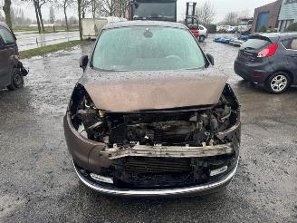 krockskadad bil auto Renault Mégane Scénic III SCENIC III PRIVILEGE 2012/3