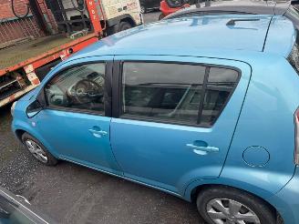 Daihatsu Sirion  picture 8