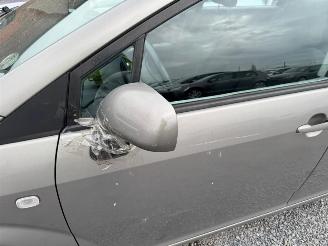 Toyota Corolla VERSO LINEA SOL picture 10