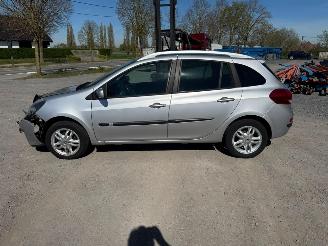 Renault Clio III GRANDTOUR EXCEPTION picture 7
