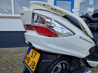 Suzuki  AN 400 BURGMAN TOP STAAT picture 10