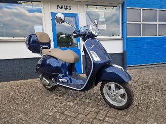 Vespa  GTS 250 IE ABS picture 2