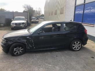 BMW 1-serie 1 serie (E81), Hatchback 3-drs, 2006 / 2012 116i 2.0 16V picture 4