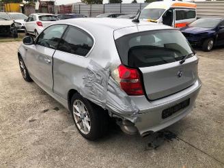 BMW 1-serie 1 serie (E81), Hatchback 3-drs, 2006 / 2012 118i 16V picture 3