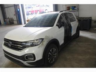 Dezmembrări autoturisme Volkswagen T-Cross T-Cross, SUV, 2018 1.0 TSI 115 12V 2020