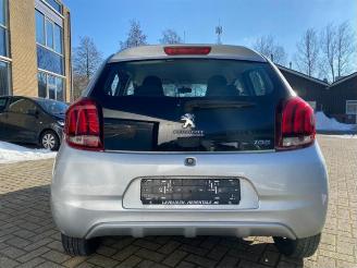 Peugeot 108 108, Hatchback, 2014 1.0 12V picture 4