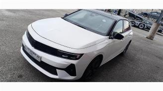 Auto da rottamare Opel Astra Astra L (F3/FB/FM/FP), Hatchback 5-drs, 2021 Electric 54 kWh 2025